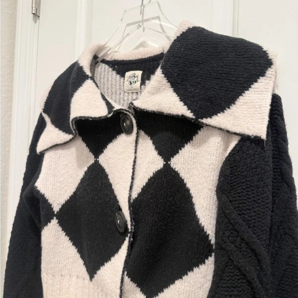FREE PEOPLE WE THE FREE Joy Diamond Polo Cardigan Sweater in Black Cream size XS